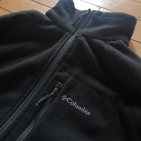 Columbia Vest - Picture 2 of 3